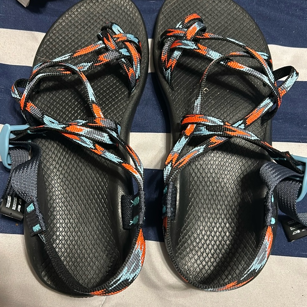 Like new Chaco sandals